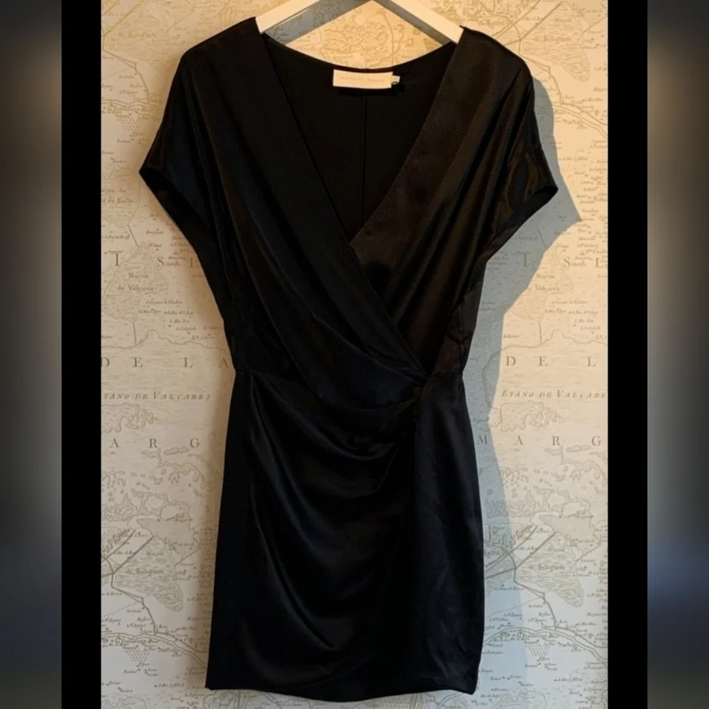 Michelle Mason Wide-Neck Faux Wrap Mini Dress In Black 100% Silk Deep V Neck 6